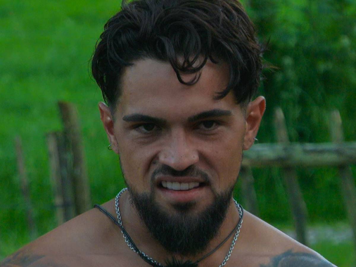 In Alex brodelt es bereits. (Bild: RTL)