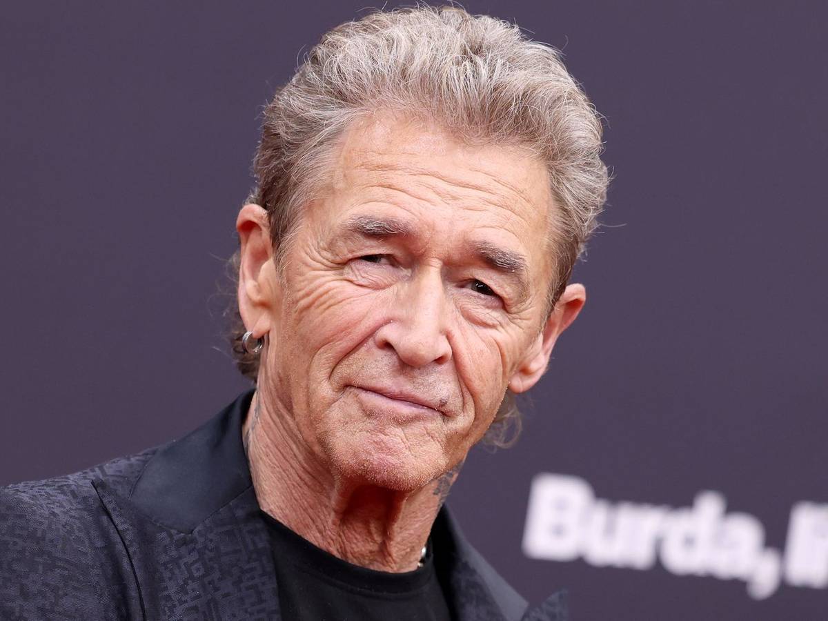 Peter Maffay nahm einst an einem Benefiz-Fußballspiel teil - jedoch ohne Erfolg. (Bild: 2023 Getty Images/Gerald Matzka)