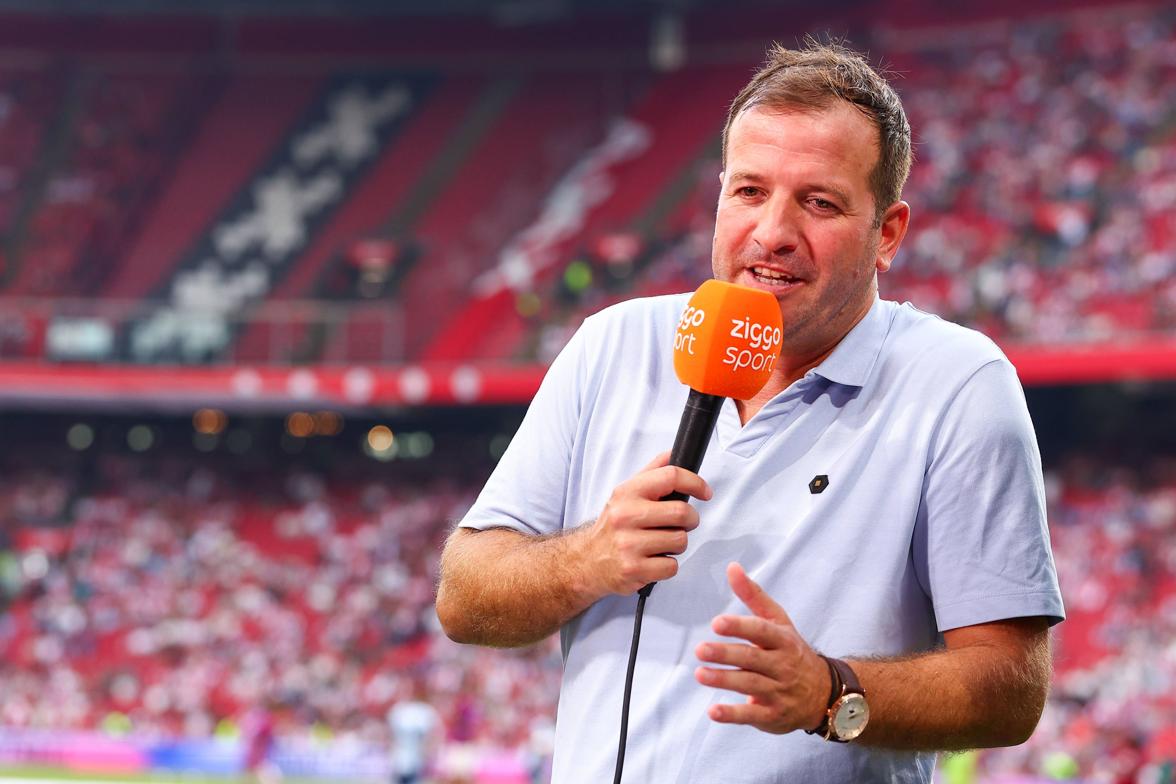 Rafael van der Vaart als TV-Experte für Ziggo Sport im Einsatz.