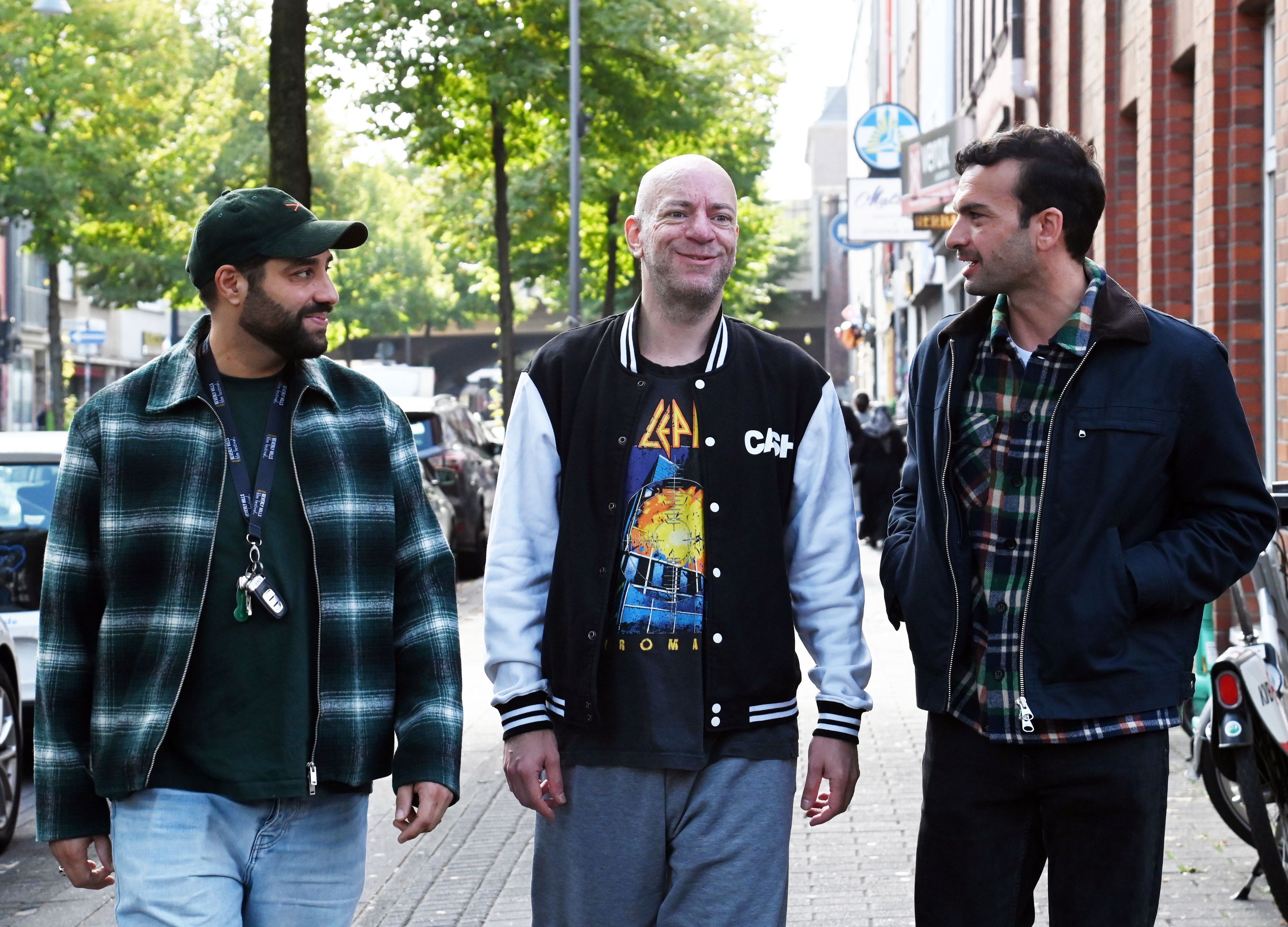 Kais Setti, Maxwell Richter und Beka Bediana (von links) sprechen über die prekäre finanzielle Situation im Schauspielgewerbe.