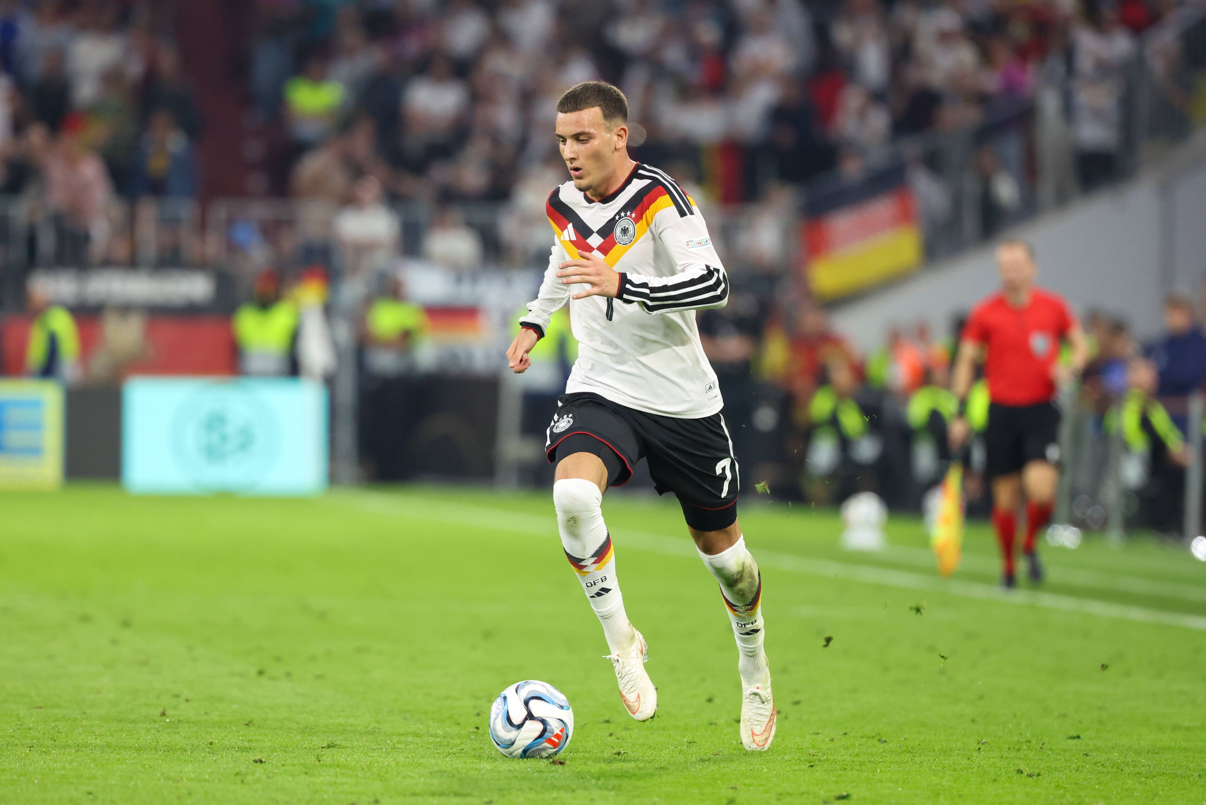 Said El Mala während eines Spiels mit dem Ball am Fuß.