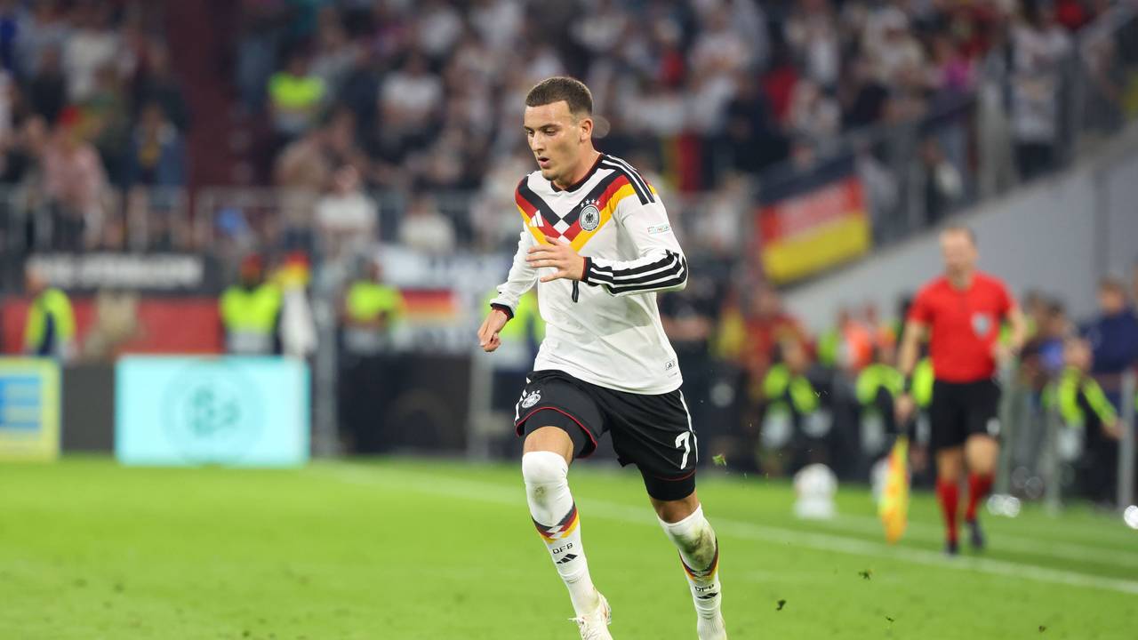 Said El Mala während eines Spiels mit dem Ball am Fuß.
