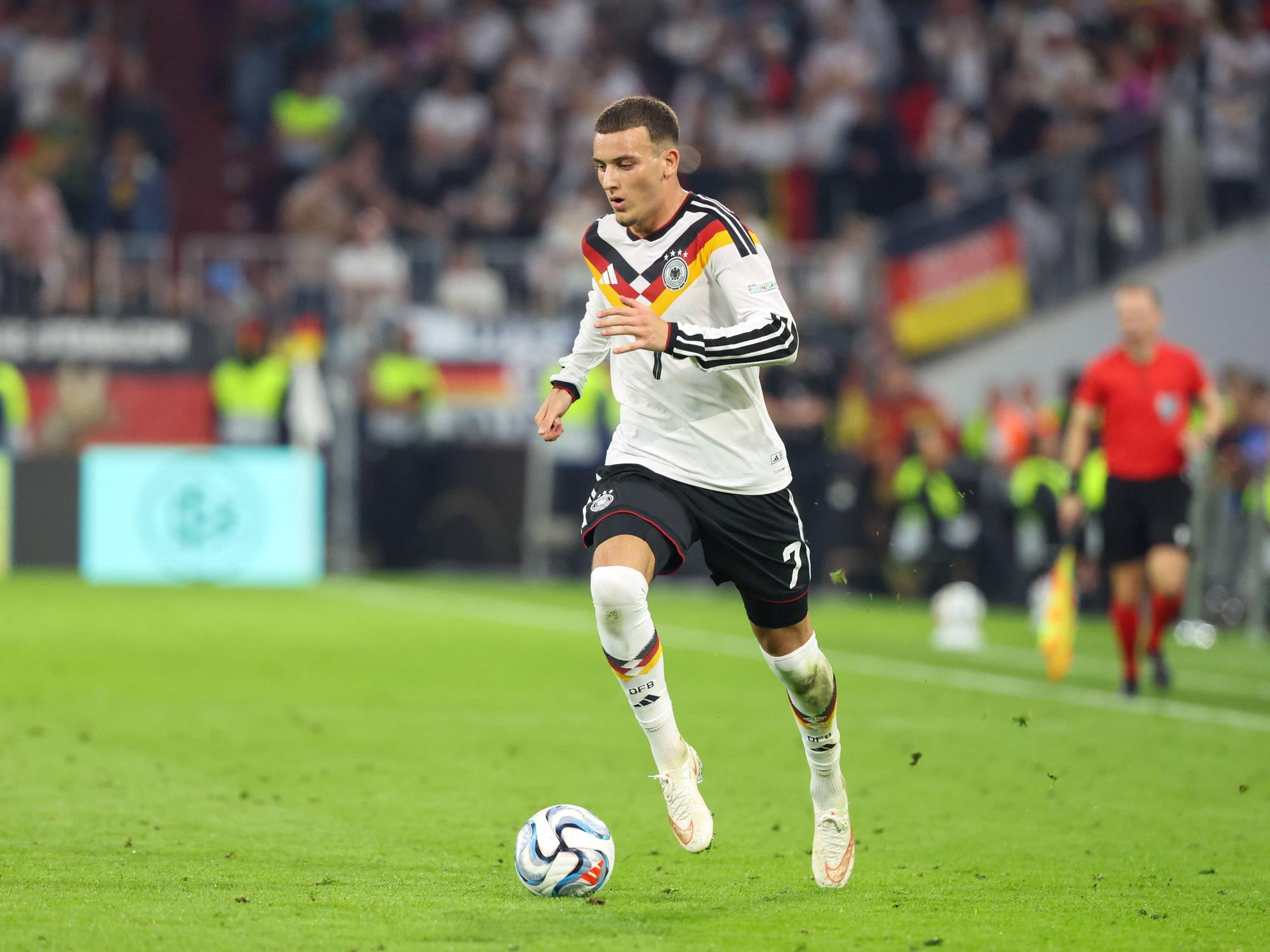 Said El Mala während eines Spiels mit dem Ball am Fuß.