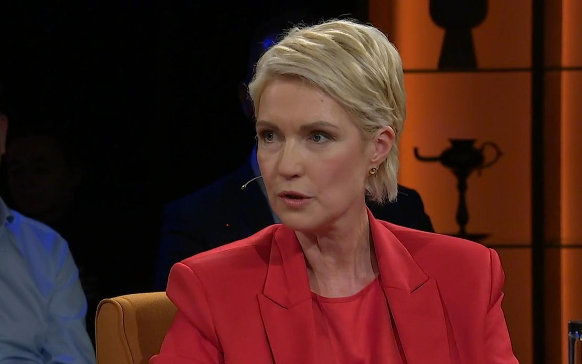 Am Freitagabend war Manuela Schwesig bei „3nach9“ zu Gast. (Bild: Radio Bremen)