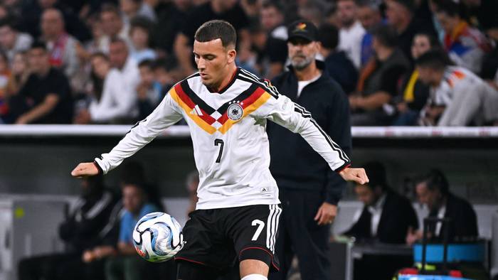Said El Mala bei seinem ersten Länderspiel am 1. Oktober 2026 gegen Serbien.