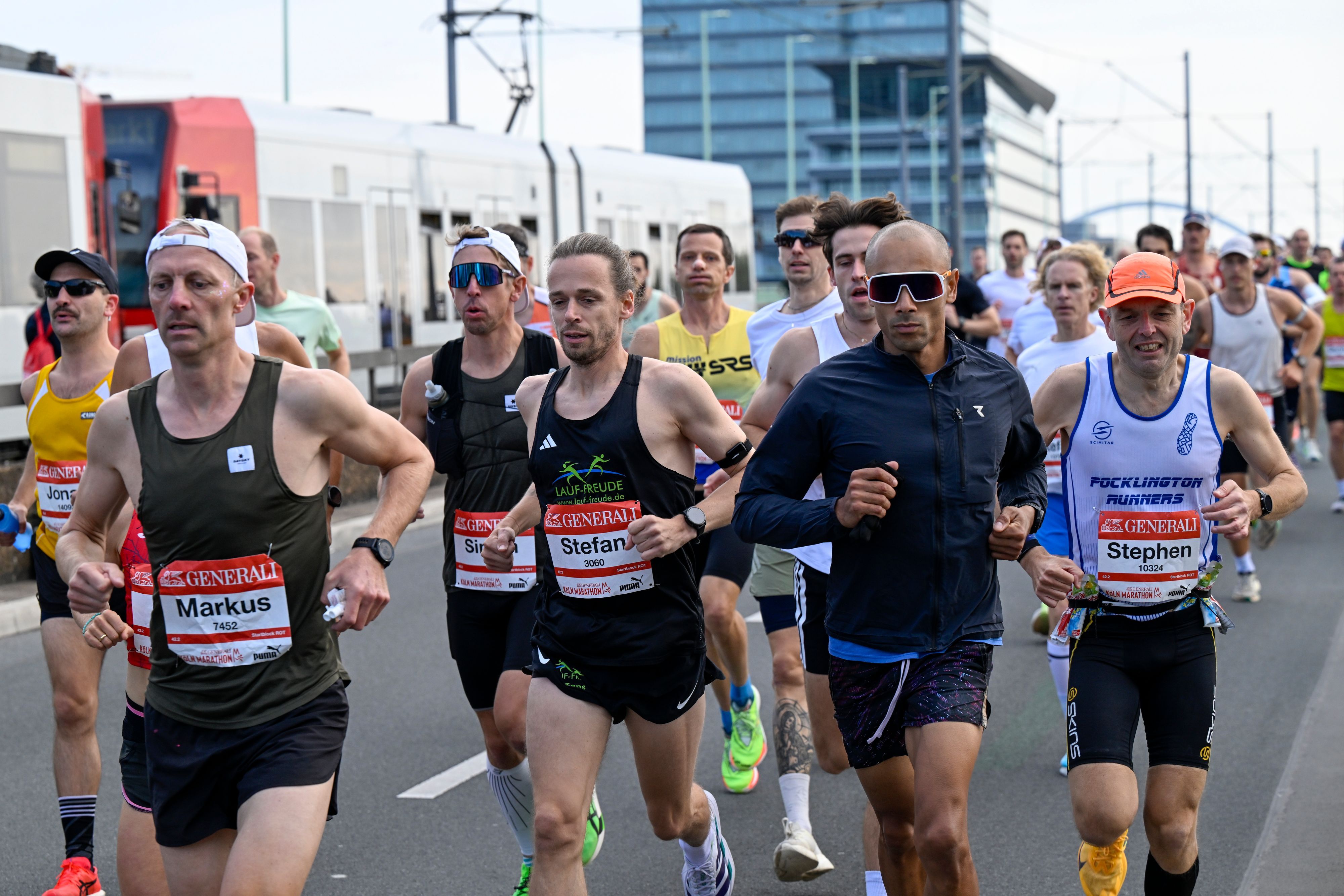 04.10.2026, Köln: Am 28. Generali Köln Marathon nehmen 41.000 Läuferinnen und Läufer teil. Foto: Uwe Weiser