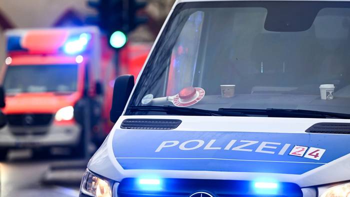 An einer Schule in Greven hat ein Schüler laut Polizei nach einem Streit mit einem Mitschüler im Schulflur Reizgas versprüht.