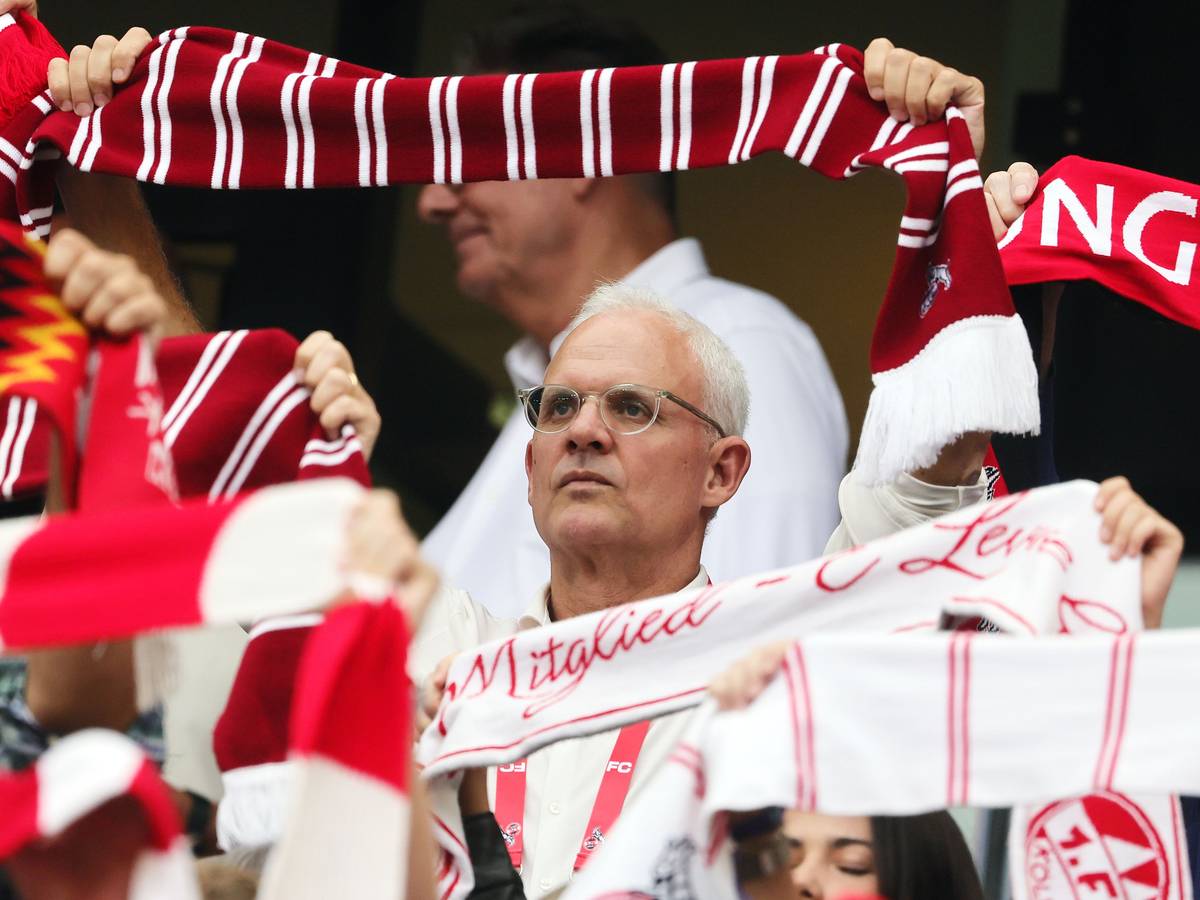 Jörg Alvermann, Vizepräsident des 1. FC Köln, im Stadion.
