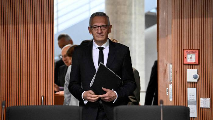 BND-Chef Martin Jäger vor seiner öffentlichen Anhörung vor dem Parlamentarischen Kontrollgremium am Montag (5. Oktober).