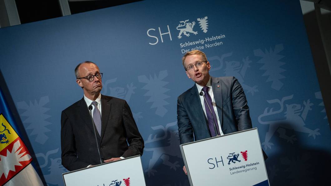 Daniel Günther und Friedrich Merz bei Pressestatement