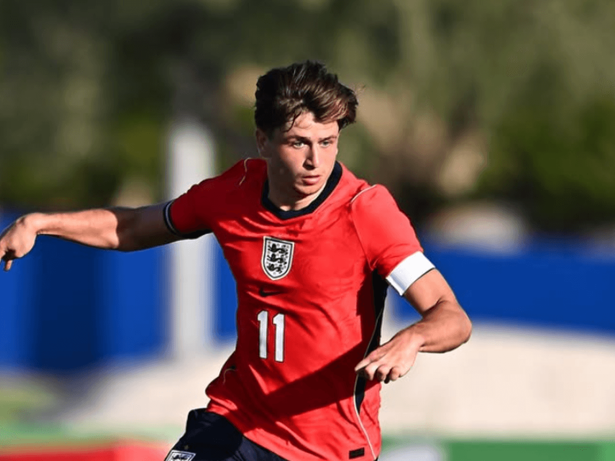 Mikey Moore für England im Einsatz