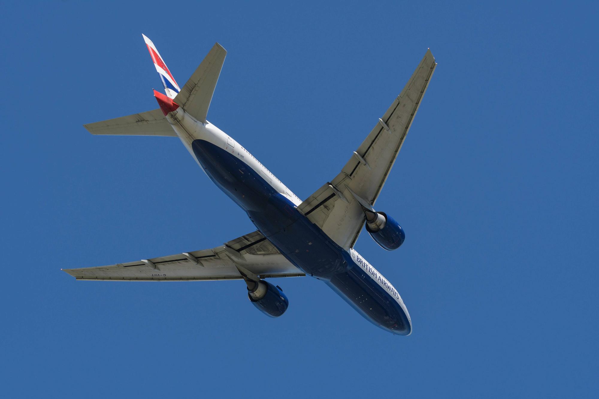Eine Boeing 777 von British Airways geriet in eine Notlage.