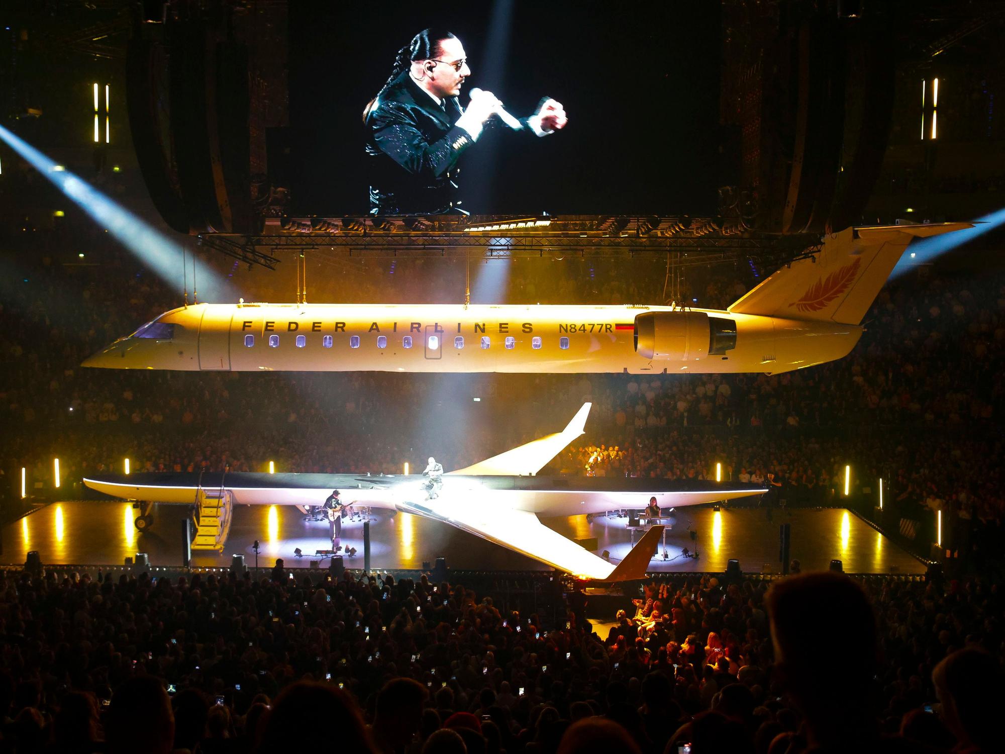 Apache 207 bei seinem Konzert in der Kölner Lanxess-Arena