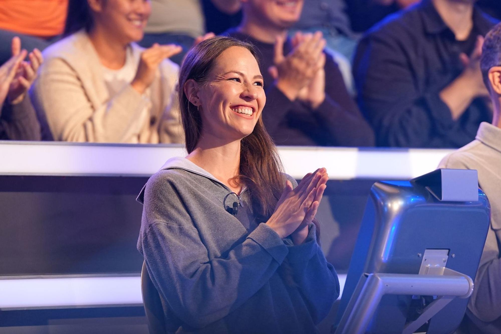 Franziska Burkhardt aus Lübeck ist Kandidatin bei Günther Jauch. (Bild: RTL / Stefan Gregorowius)