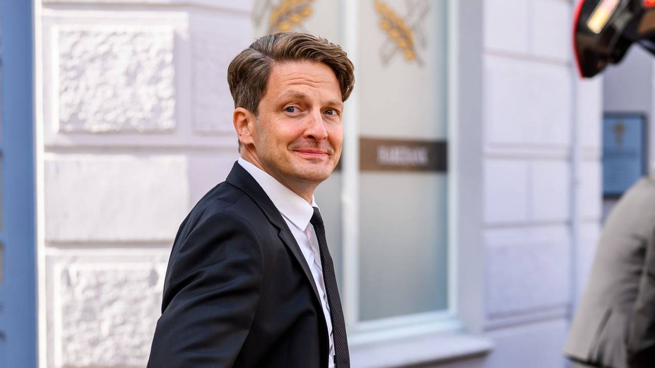 Holger Stockhaus hat die Krimireihe „Friesland“ verlassen. (Bild: ZDF / Marius Becker)