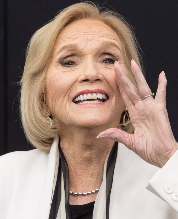 Die US-amerikanische Schauspielerin Eva Marie Saint im Jahr 2014 bei ihrer Ankunft zur Weltpremiere von „Winter’s Tale“ im Ziegfeld Theater in New York.