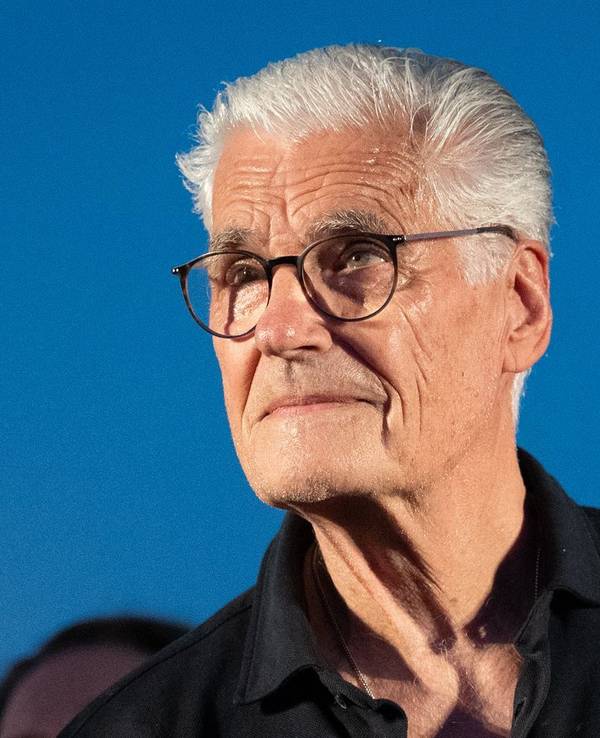 Schauspieler Sky du Mont hat in einem Interview Stellung gegen die AfD bezogen. (Bild: 2025 Getty Images for Constantin Film/Andreas Rentz)
