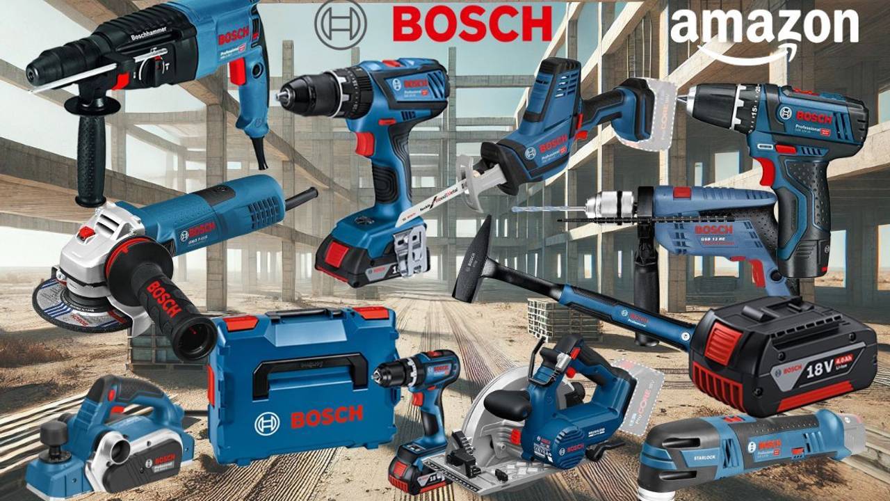 Collage verschiedener blauer Bosch Professional Werkzeuge (Bohrhammer, Schlagbohrmaschine, Akkubohrer, Winkelschleifer, 18V Akku, blauer Werkzeugkoffer) vor Hintergrund einer Baustelle mit Betonpfeilern.