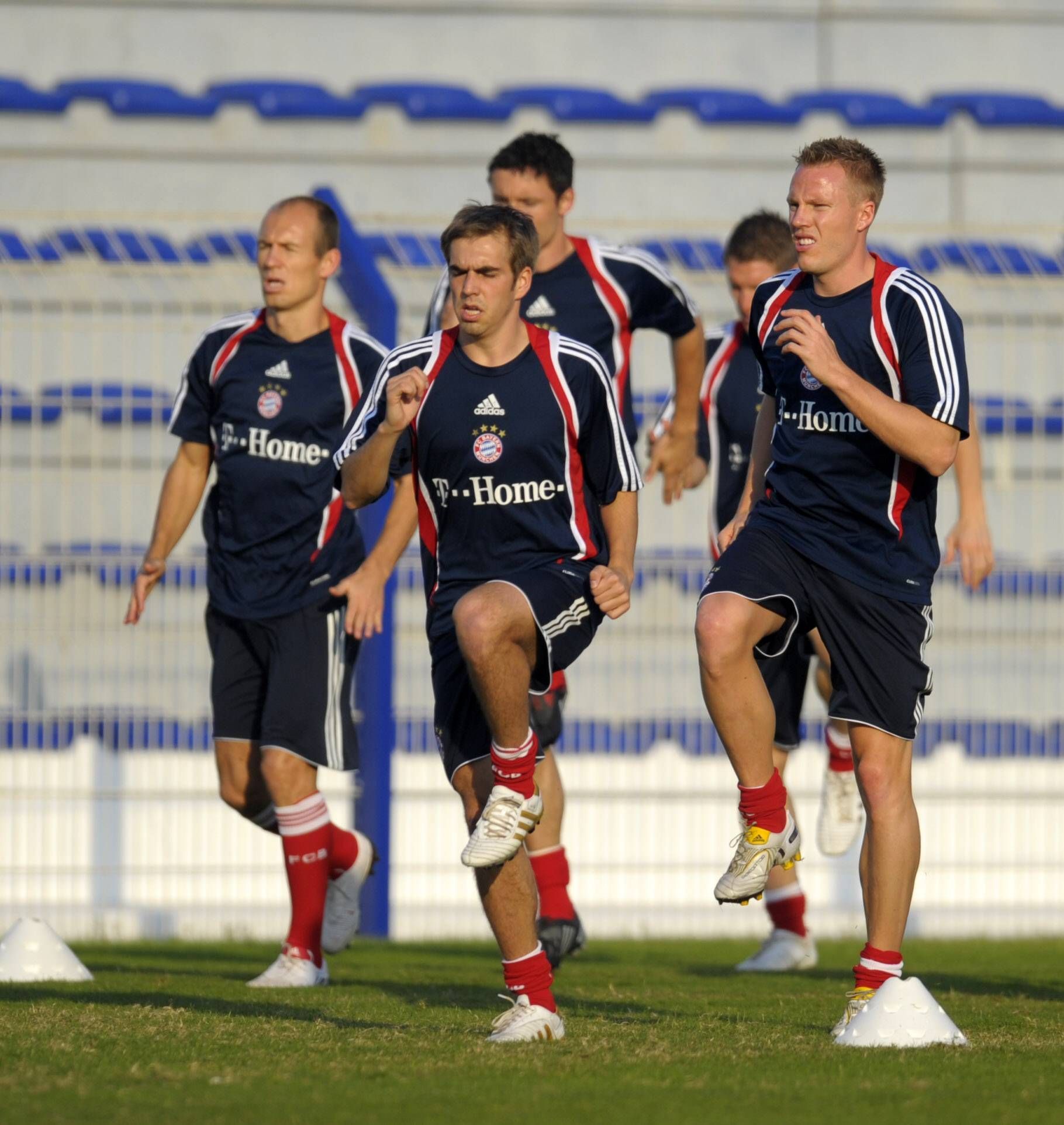 Arjen Robben, Philipp Lahm (Mitte) und Christian Lell (r.) beim Training.