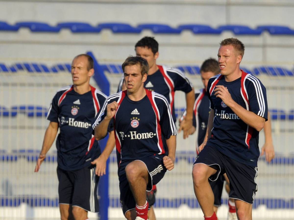 Arjen Robben, Philipp Lahm (Mitte) und Christian Lell (r.) beim Training.