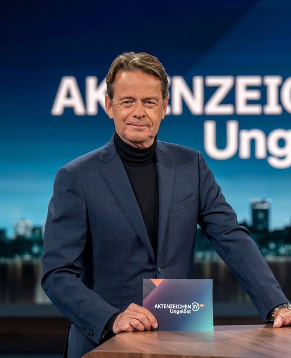 Rudi Cerne im XY-Set.