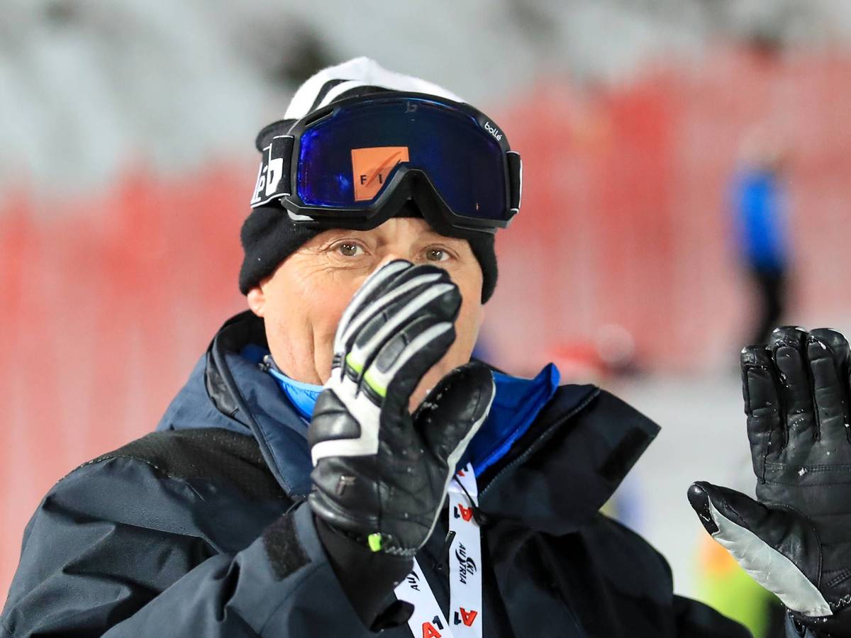 Markus Waldner in Skikleidung mit Skibrille.