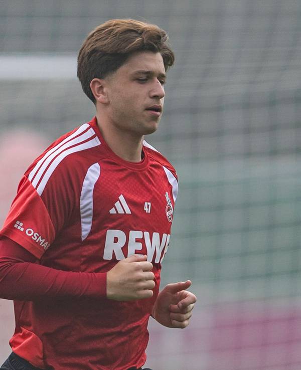 Beim 1. FC Köln auf dem Trainingsplatz: Mikey Moore.