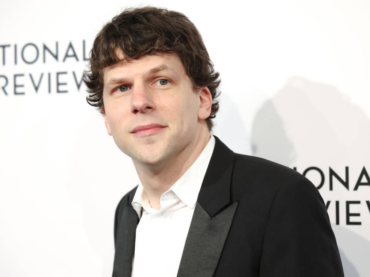 In „The Social Network“ spielte Jesse Eisenberg nach Ansicht vieler die Rolle seines Lebens. Dennoch weigerte er sich, für die Fortsetzung „The Social Network“ erneut den Facebook-Gründer Mark Zuckerberg zu spielen. (Bild: 2025 Getty Images/Mike Coppola)