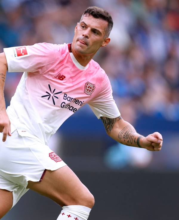 Granit Xhaka als Spieler von Bayer Leverkusen.