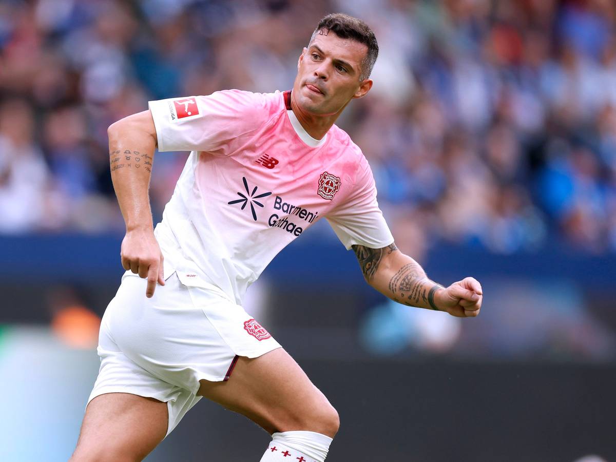 Granit Xhaka als Spieler von Bayer Leverkusen.