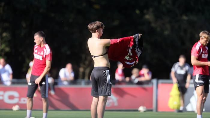 Mikey Moore (1. FC Köln) beim Training am 6. Oktober 2026.