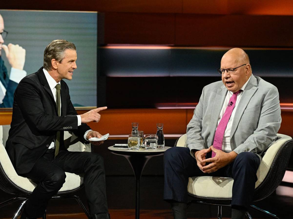 Am Donnerstagabend war Peter Altmaier (rechts) bei „Markus Lanz“ zu Gast. (Bild: ZDF / Markus Hertrich)