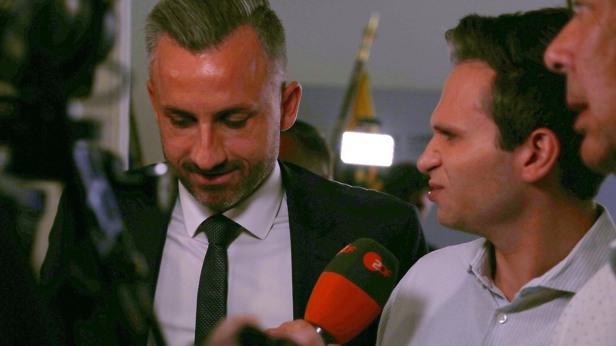 Ulrich Siegmund wird von Fabian Köster interviewt