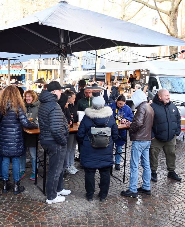 Der Feierabendmarkt „Meet & Eat“ auf dem Rudolfplatz.