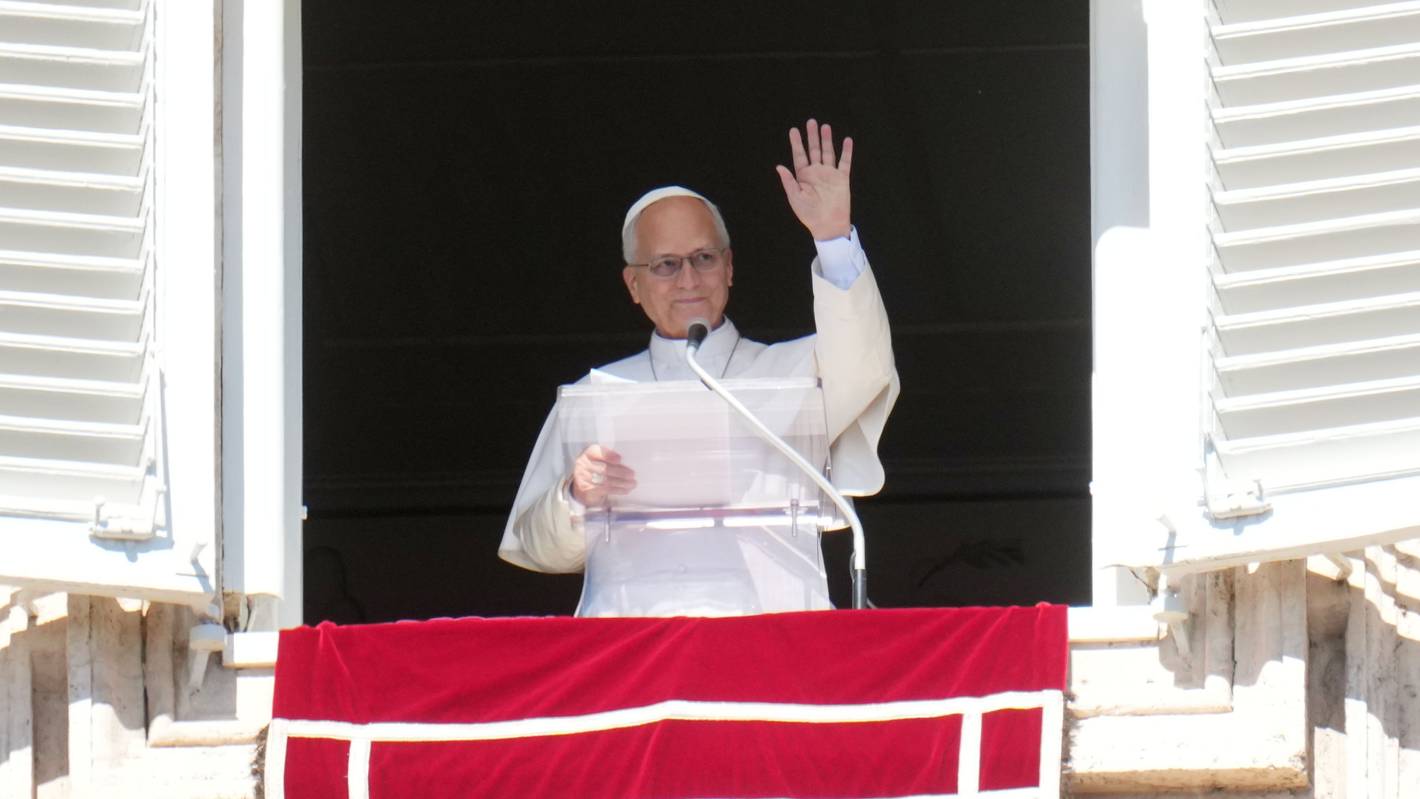 Papst Leo XIV. spricht am Sonntag (11. Oktober 2026) auf dem Petersplatz im Vatikan das Angelusgebet.