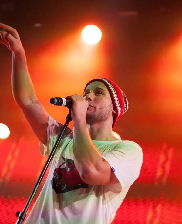 Max Korzh 2015 bei einem Konzert in Moskau
