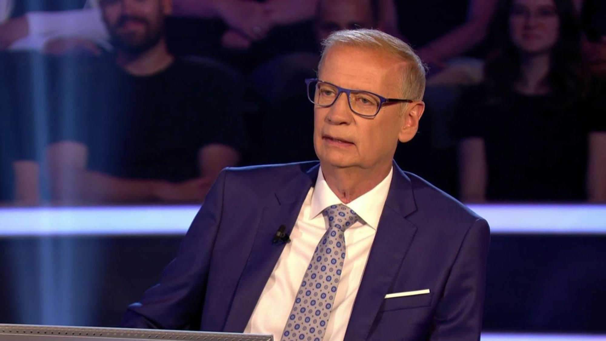 Günther Jauch teilte (Bild) bei „Wer wird Millionär?“ gegen den bayerischen Ministerpräsidenten Markus Söder aus. (Bild: RTL)