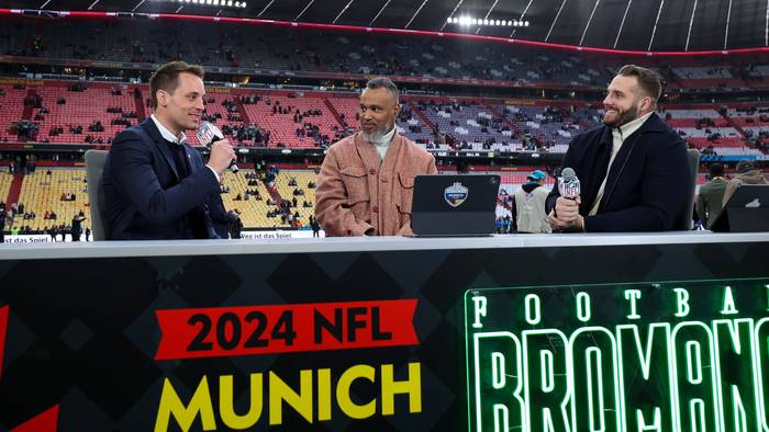 Alexander Steinforth, Patrick Esume und Björn Werner im Stadion