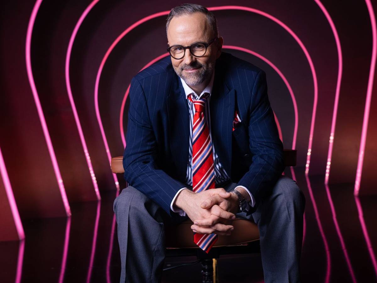 Kurt Krömer schickt seine Gäste in seiner neuen Show entweder ins Paradies oder in die Hölle. (Bild: ZDF / Ben Knabe)