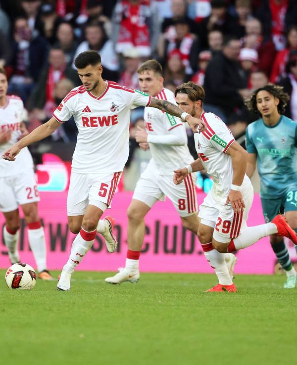 Tom Krauß für den 1. FC Köln am Ball