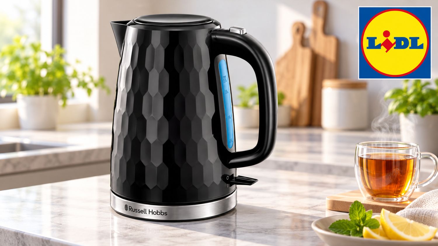 Russell Hobbs Wasserkocher in Schwarz