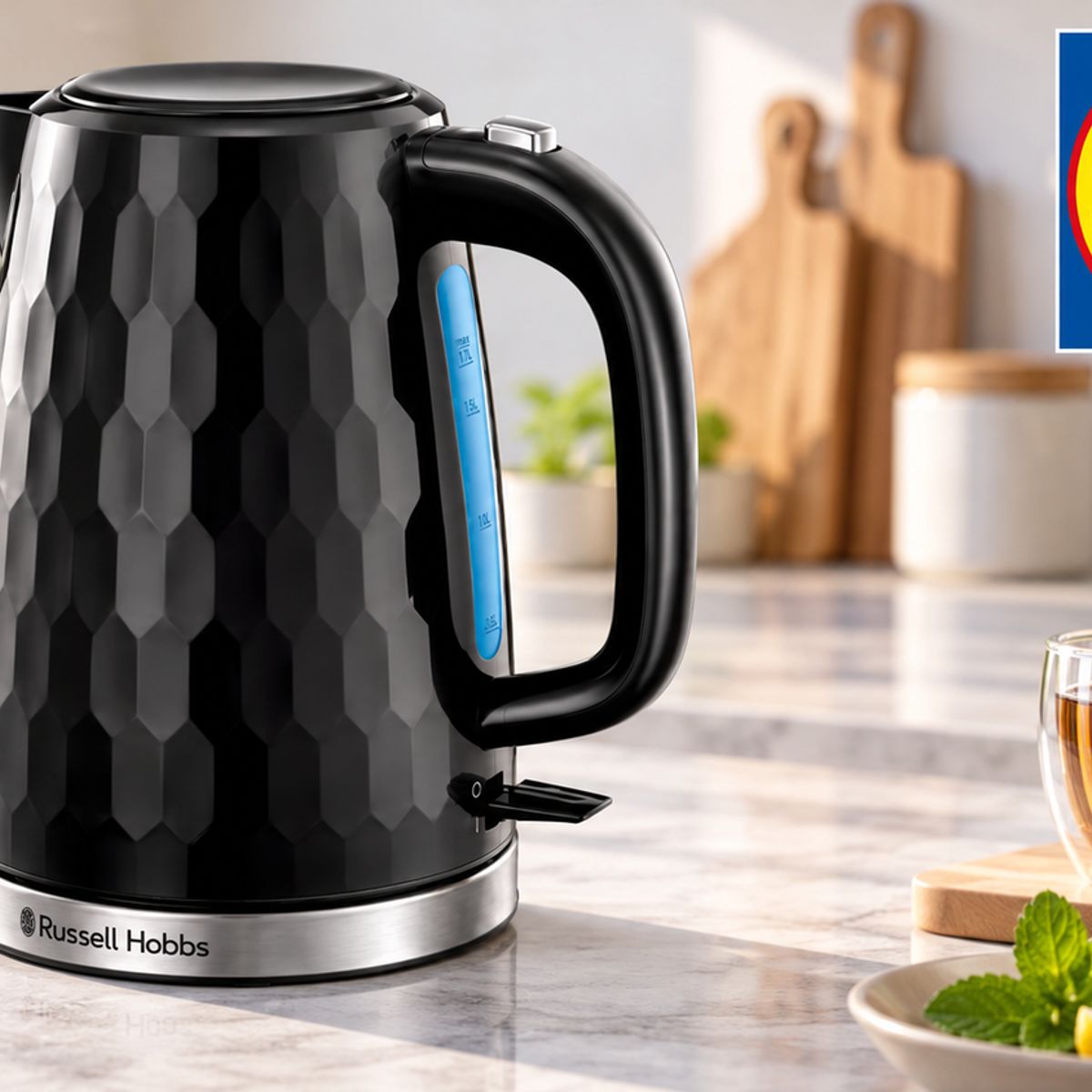 Eine Tasse Wasser in 55 Sekunden: Lidl verkauft Russell-Hobbs-Wasserkocher für 26,99 Euro