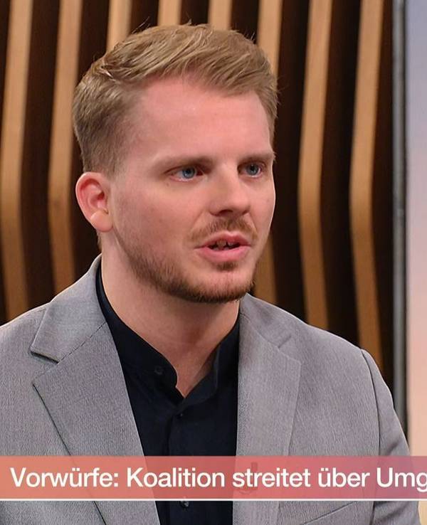 SPD-Generalsekretär Tim Klüssendorf hat sich im ZDF-Moma zum Rücktritt von Bärbel Bas geäußert. (Bild: ZDF)