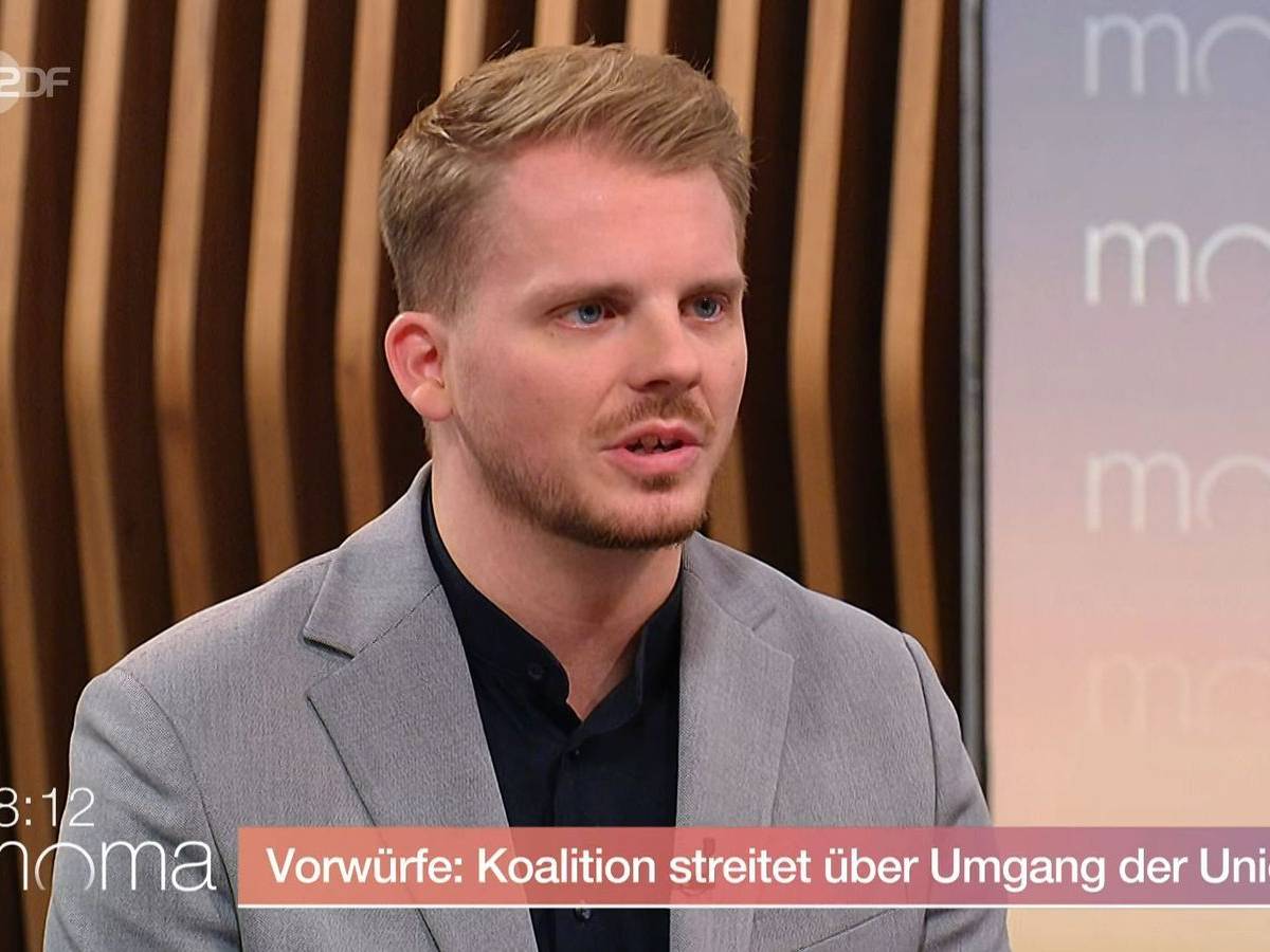SPD-Generalsekretär Tim Klüssendorf hat sich im ZDF-Moma zum Rücktritt von Bärbel Bas geäußert. (Bild: ZDF)