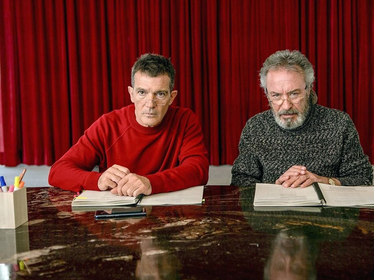 Félix (Antonio Banderas, links) und Iván (Oscar Martínez) sollen gemeinsam den „besten Film aller Zeiten“ drehen. Was mit einem großen Traum beginnt, endet im Desaster. (Bild: Studiocanal)