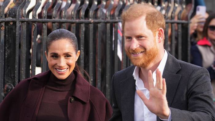 Prinz Harry und Meghan, Herzog und Herzogin von Sussex, treffen zu einem Besuch im „The Community Recording Studio“ in Nottingham ein.