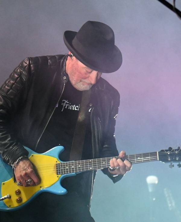 Die britische Rockgruppe Fischer-Z bei ihrem Konzert im Tanzbrunnen.