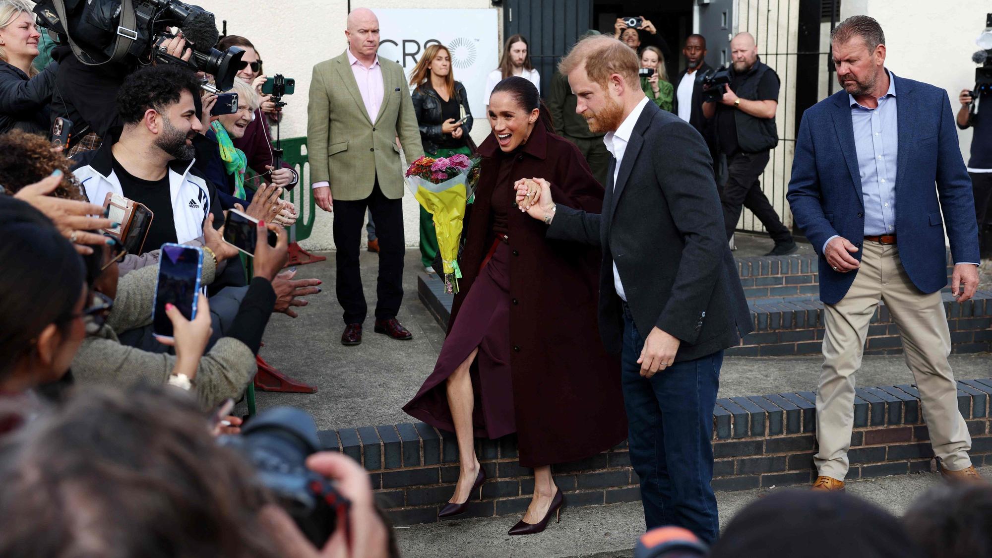 Herzogin Meghan und Prinz Harry beim Besuch in Nottingham.