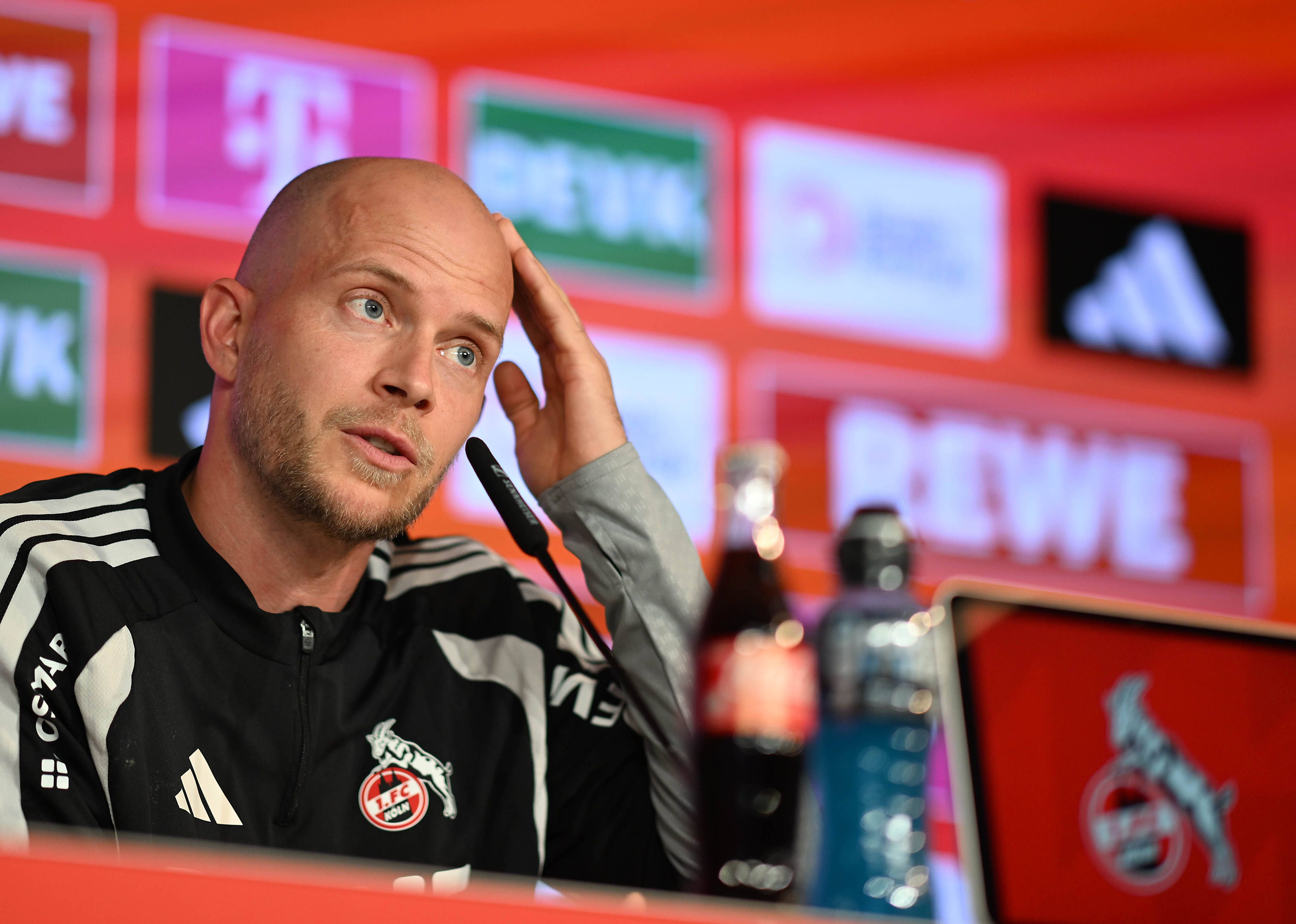 Pressekonferenz mit René Wagner.