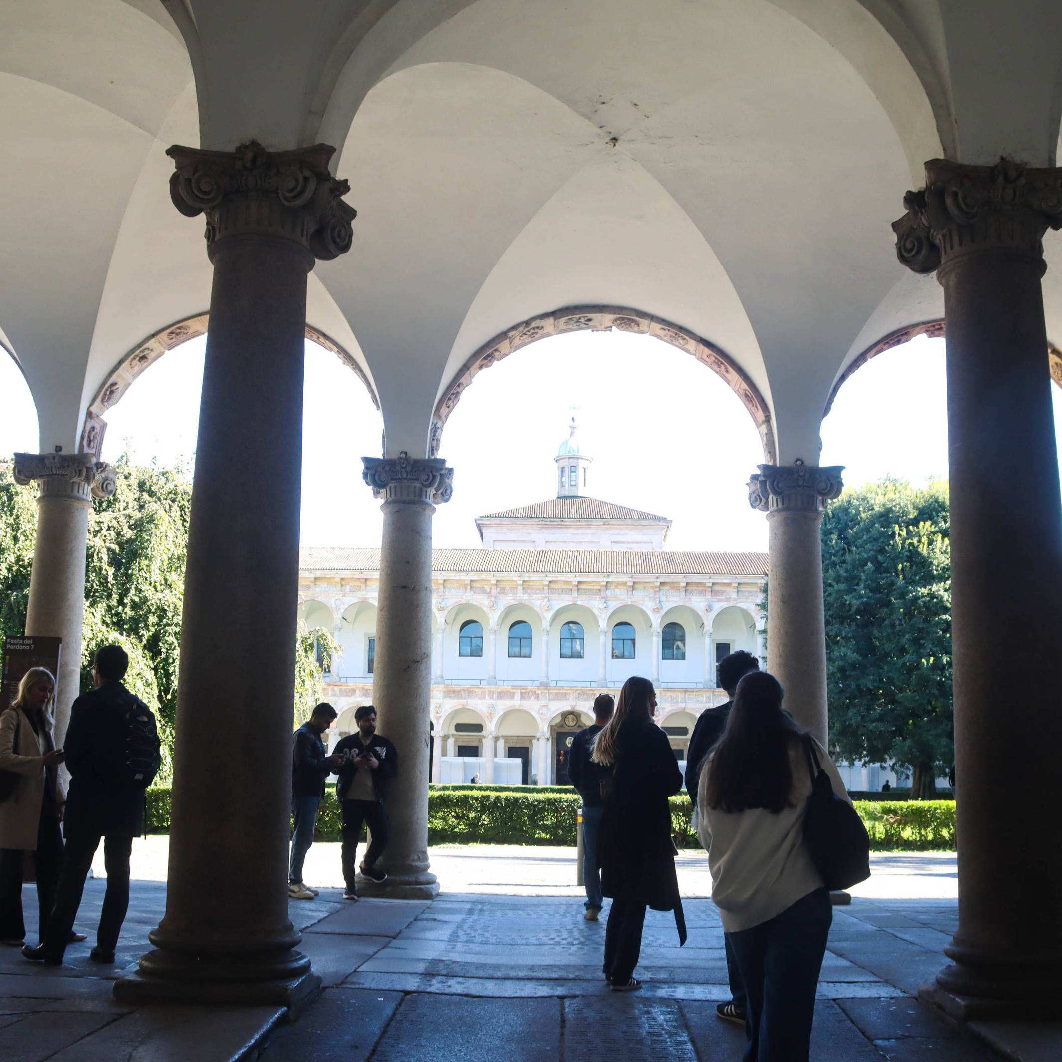 Die Universität Mailand „La Statale“ ist eine der renommiertesten staatlichen Universitäten Italiens. (Archivbild) Eine deutsche Erasmus-Studentin berichtet den Carabinieri, von zwei Männern vergewaltigt worden zu sein.